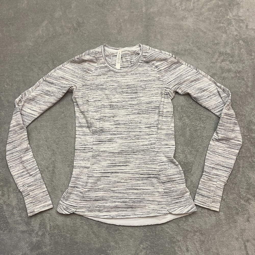 Lululemon Women's Size 6 Runderful Space Dye Camo White Silver Long Sleeve Shirt